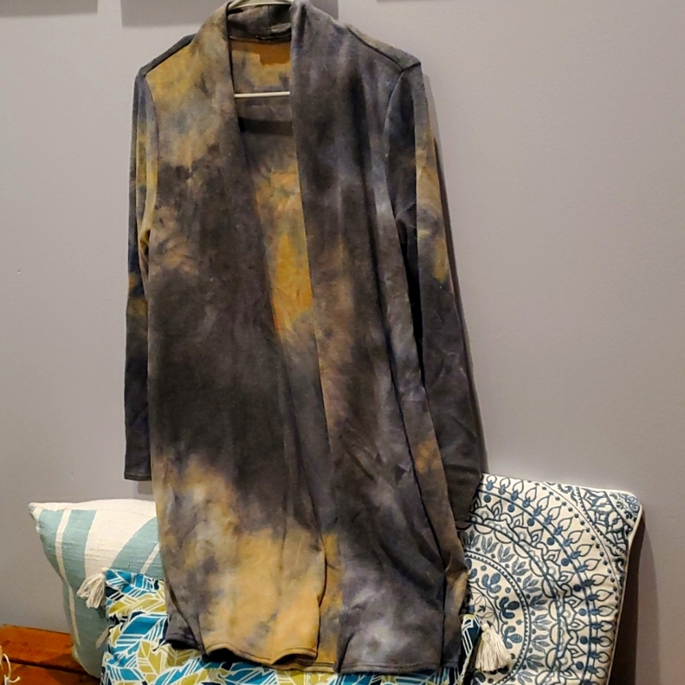 BOMBOM Soft Tie-dye Cardigan NWOT sz S